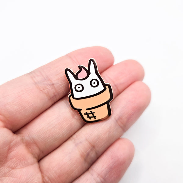 Toto-cone Enamel Pin