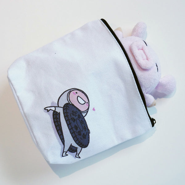 Oreo accessory canvas pouch scale